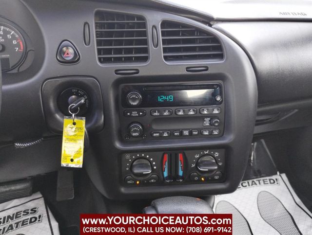 2004 Chevrolet Monte Carlo 2dr Coupe LS - 22896454 - 24