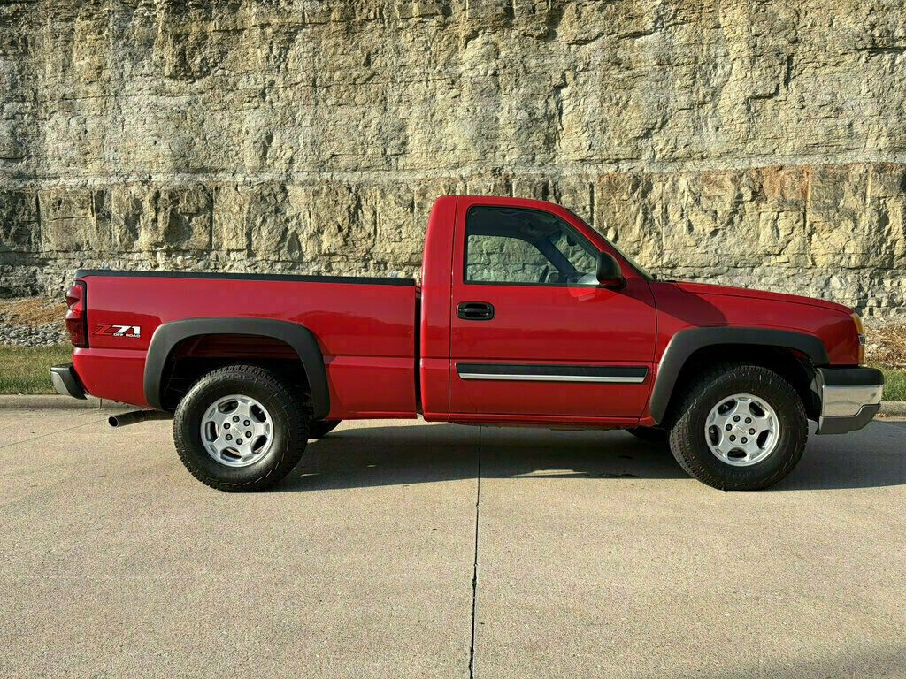 2004 Chevrolet Silverado 1500 Reg Cab 133.0" WB 4WD Z71 - 23084879 - 1