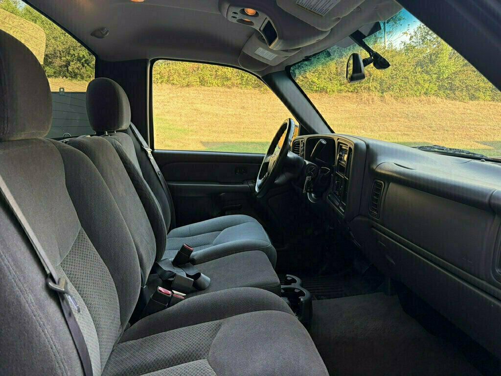 2004 Chevrolet Silverado 1500 Reg Cab 133.0" WB 4WD Z71 - 23084879 - 41