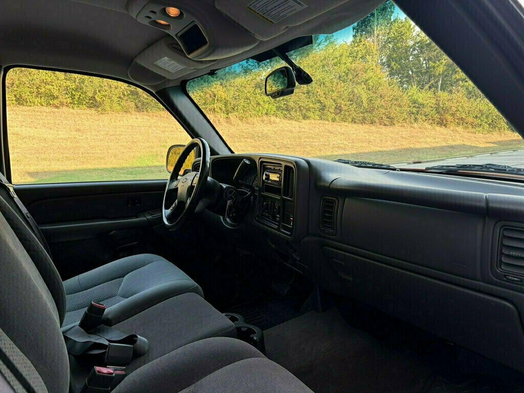 2004 Chevrolet Silverado 1500 Reg Cab 133.0" WB 4WD Z71 - 23084879 - 45