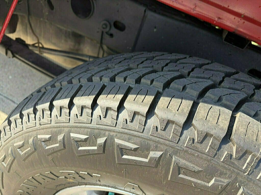 2004 Chevrolet Silverado 1500 Reg Cab 133.0" WB 4WD Z71 - 23084879 - 74