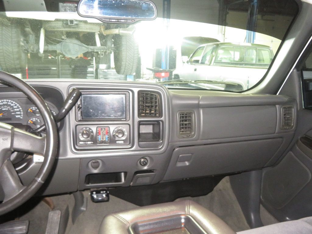 2004 Chevrolet Silverado 2500HD 3OWNER EXTRA CLEAN DURAMAX DIESEL 4X4 CREWCAB INJECTORS DONE  - 23059854 - 35