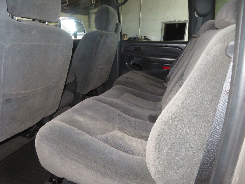 2004 Chevrolet Silverado 2500HD CREW CAB 4X4 2500 SILVERADO 2OWNER EXTAR CLEAN LIFTED  - 22977715 - 23