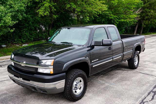2004 Chevrolet Silverado 2500HD *Silverado 2500HD* *8.1L V8* *4WD* *Long Bed* *West Cost Truck* - 23053626 - 22