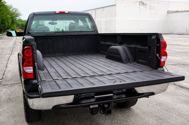 2004 Chevrolet Silverado 2500HD *Silverado 2500HD* *8.1L V8* *4WD* *Long Bed* *West Cost Truck* - 23053626 - 31