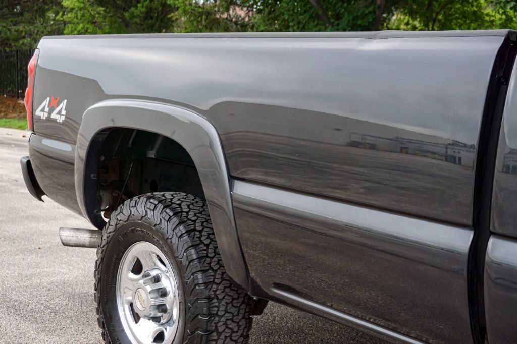 2004 Chevrolet Silverado 2500HD *Silverado 2500HD* *8.1L V8* *4WD* *Long Bed* *West Cost Truck* - 23053626 - 53