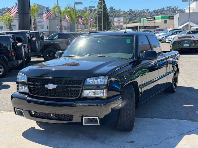 2004 Chevrolet Silverado 1500 SS