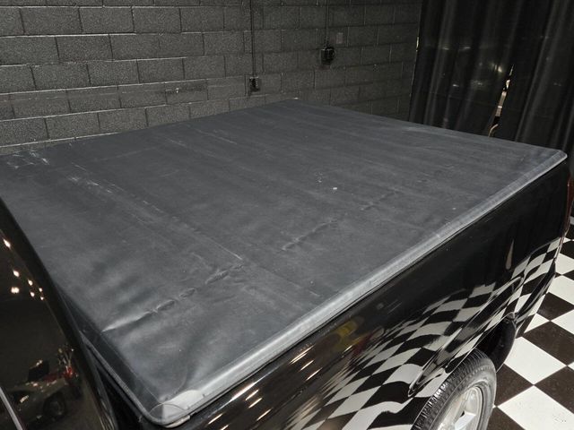 2004 Chevrolet Silverado SS Ext Cab 143.5" WB - 22958725 - 9