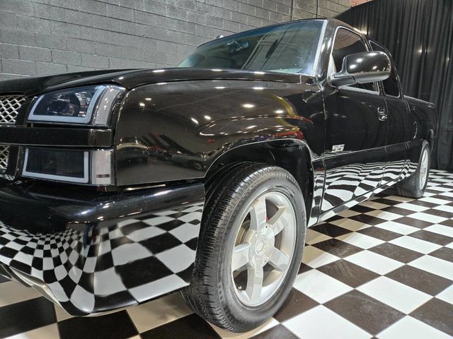 2004 Chevrolet Silverado SS Ext Cab 143.5" WB - 22958725 - 15