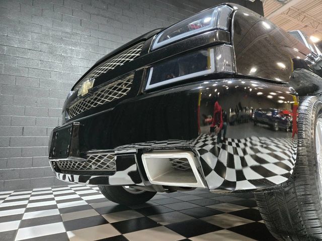 2004 Chevrolet Silverado SS Ext Cab 143.5" WB - 22958725 - 16