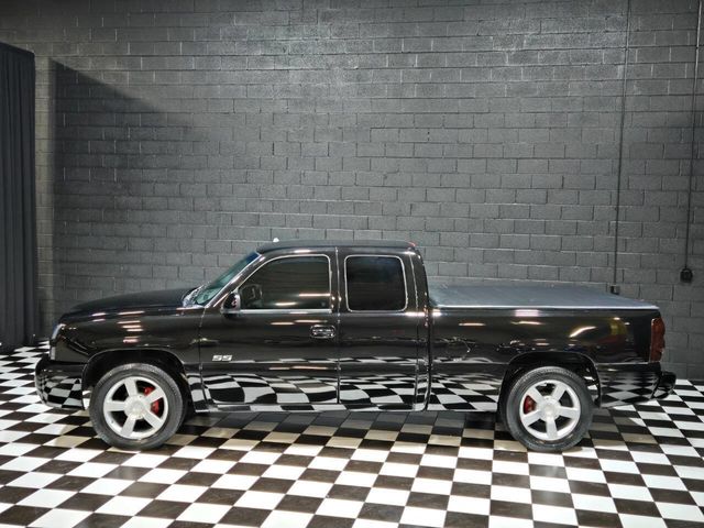 2004 Chevrolet Silverado SS Ext Cab 143.5" WB - 22958725 - 1