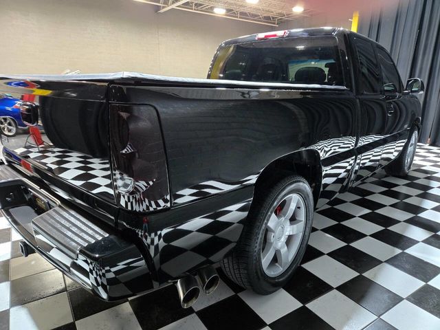 2004 Chevrolet Silverado SS Ext Cab 143.5" WB - 22958725 - 23
