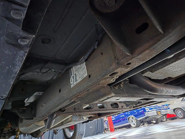 2004 Chevrolet Silverado SS Ext Cab 143.5" WB - 22958725 - 37