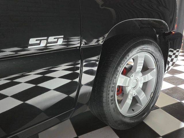 2004 Chevrolet Silverado SS Ext Cab 143.5" WB - 22958725 - 40