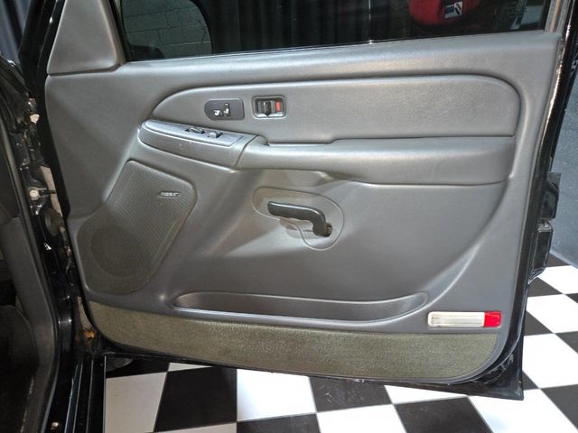 2004 Chevrolet Silverado SS Ext Cab 143.5" WB - 22958725 - 54