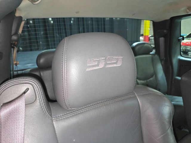 2004 Chevrolet Silverado SS Ext Cab 143.5" WB - 22958725 - 61