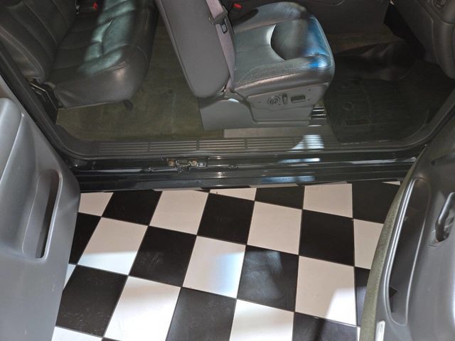 2004 Chevrolet Silverado SS Ext Cab 143.5" WB - 22958725 - 66