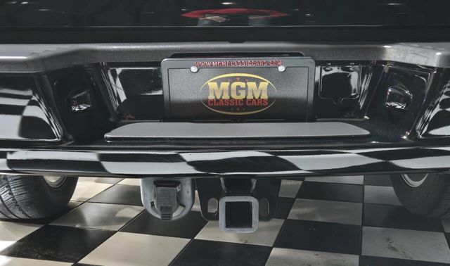 2004 Chevrolet Silverado SS Ext Cab 143.5" WB - 22958725 - 7