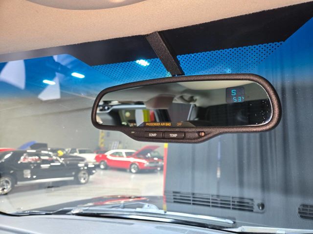 2004 Chevrolet Silverado SS Ext Cab 143.5" WB - 22958725 - 80