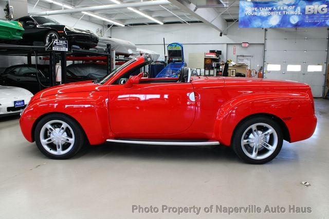 2004 Chevrolet SSR Reg Cab 116.0" WB LS - 22586355 - 3