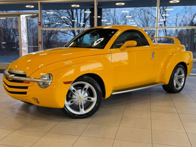 2004 Chevrolet SSR Reg Cab 116.0" WB LS - 23003963 - 1