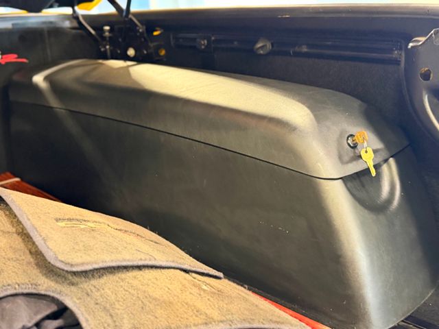 2004 Chevrolet SSR Reg Cab 116.0" WB LS - 23003963 - 34