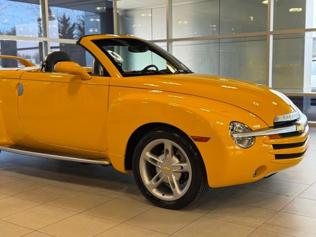 2004 Chevrolet SSR Reg Cab 116.0" WB LS - 23003963 - 5