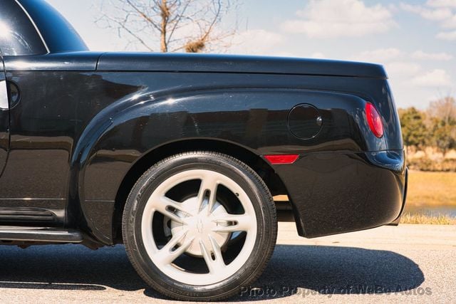 2004 Chevrolet SSR Reg Cab 116.0" WB LS - 22986256 - 27