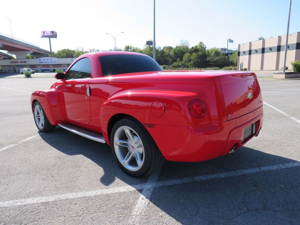 2004 Chevrolet SSR Reg Cab 116.0" WB LS - 22627446 - 7