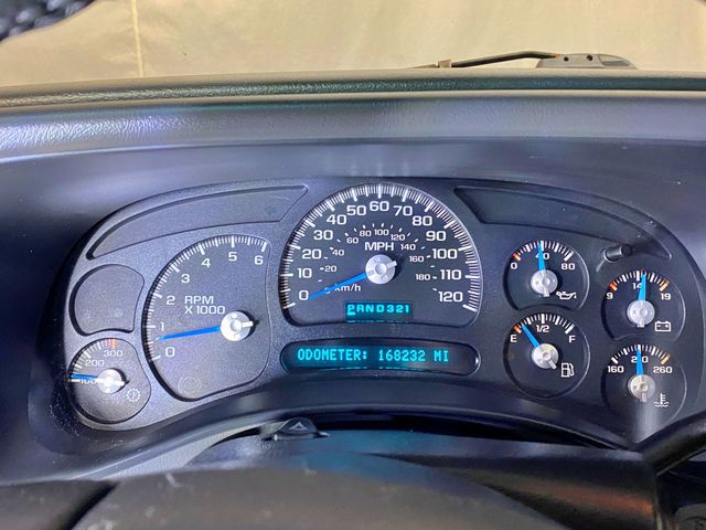 2004 Chevrolet Suburban 4dr 1500 4WD Z71 - 23011286 - 28