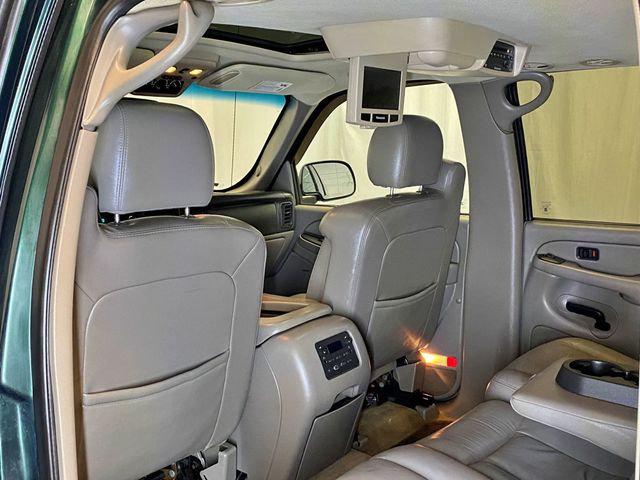 2004 Chevrolet Suburban 4dr 1500 4WD Z71 - 23011286 - 46