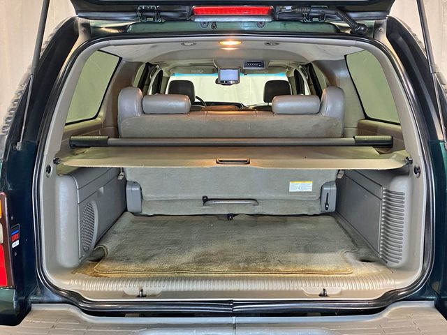 2004 Chevrolet Suburban 4dr 1500 4WD Z71 - 23011286 - 58