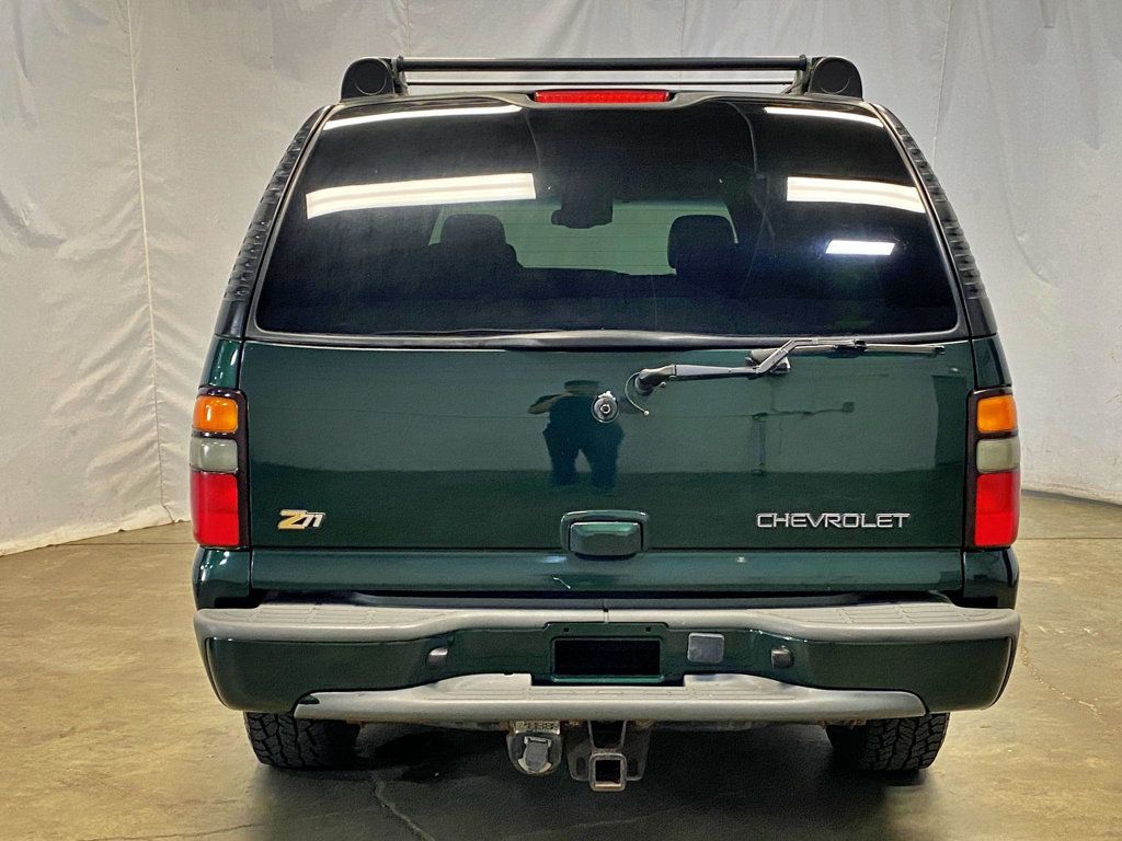 2004 Chevrolet Suburban 4dr 1500 4WD Z71 - 23011286 - 5