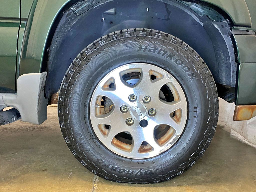 2004 Chevrolet Suburban 4dr 1500 4WD Z71 - 23011286 - 63