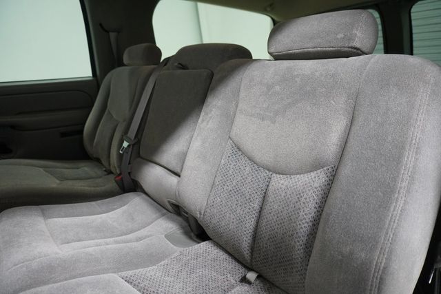 2004 Chevrolet Suburban 4dr 1500 LS - 22951122 - 10