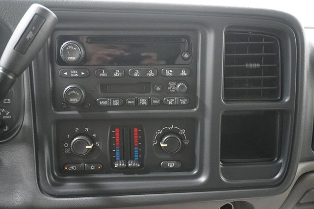 2004 Chevrolet Suburban 4dr 1500 LS - 22951122 - 14