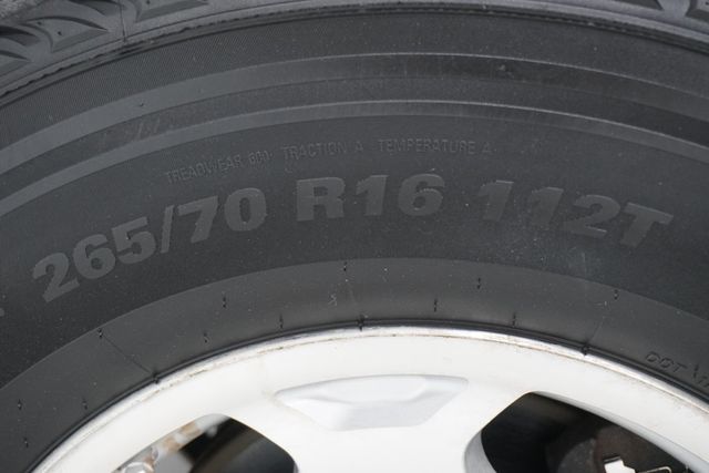 2004 Chevrolet Suburban 4dr 1500 LS - 22951122 - 17