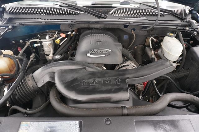 2004 Chevrolet Suburban 4dr 1500 LS - 22951122 - 19