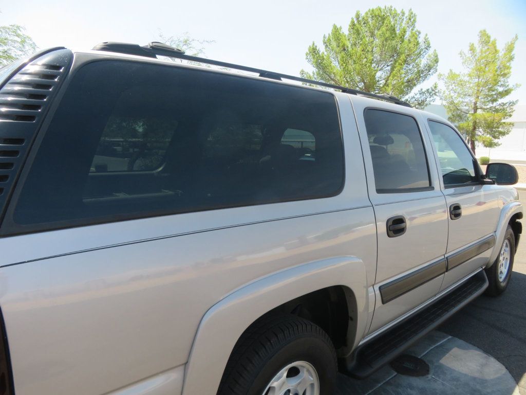2004 Chevrolet Suburban 4X4 CHEVY SUBURBAN EXTRA CLEAN 2 OWNER AZ TRUCK 4X4 8 SEATER  - 23062362 - 9