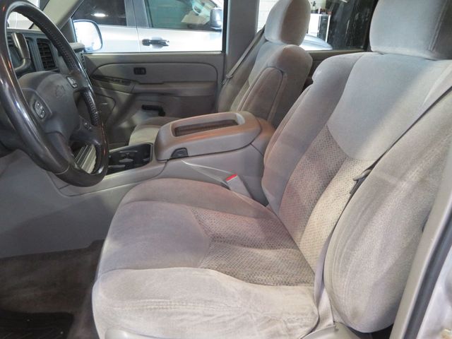2004 Chevrolet Suburban 4X4 CHEVY SUBURBAN EXTRA CLEAN 2 OWNER AZ TRUCK 4X4 8 SEATER  - 23062362 - 18