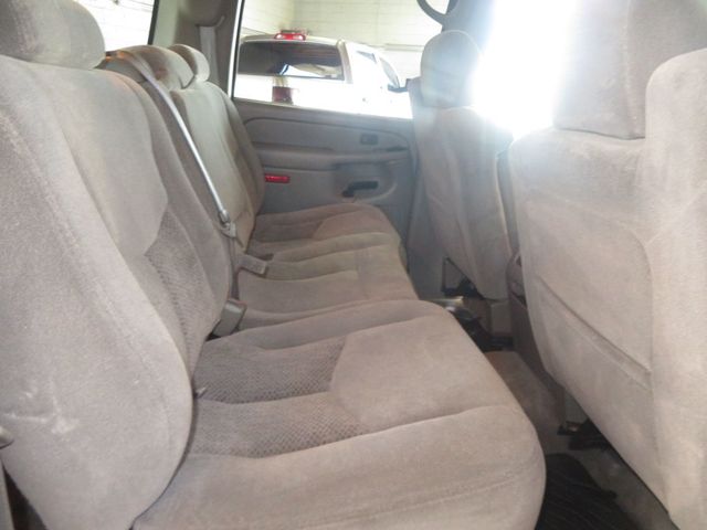 2004 Chevrolet Suburban 4X4 CHEVY SUBURBAN EXTRA CLEAN 2 OWNER AZ TRUCK 4X4 8 SEATER  - 23062362 - 25