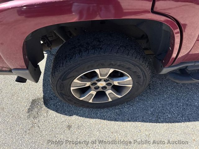 2004 Chevrolet Tahoe 4dr 1500 4WD LS - 22997744 - 17