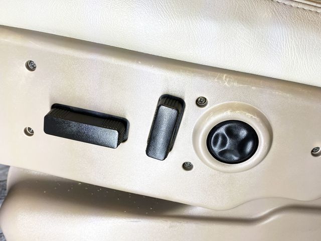 2004 Chevrolet Tahoe 4dr 1500 4WD Z71 - 22942349 - 17