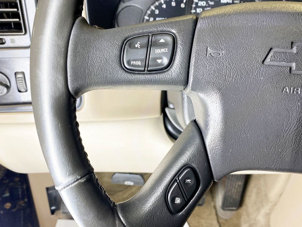 2004 Chevrolet Tahoe 4dr 1500 4WD Z71 - 22942349 - 21