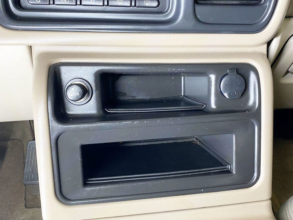 2004 Chevrolet Tahoe 4dr 1500 4WD Z71 - 22942349 - 27