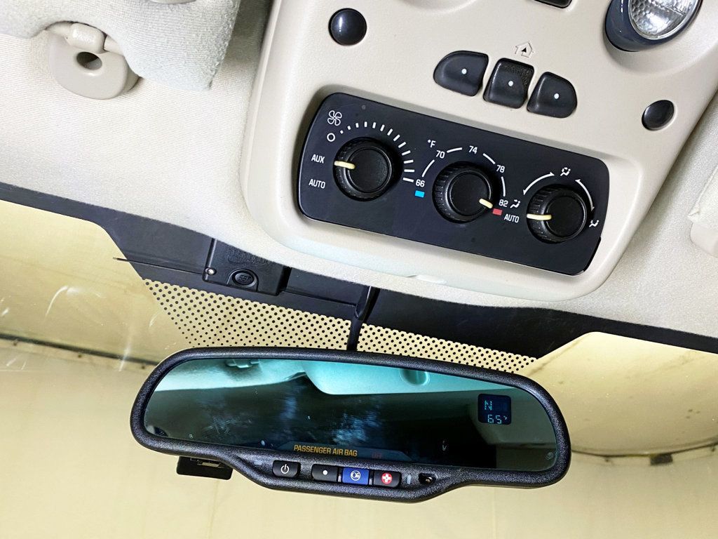 2004 Chevrolet Tahoe 4dr 1500 4WD Z71 - 22942349 - 30