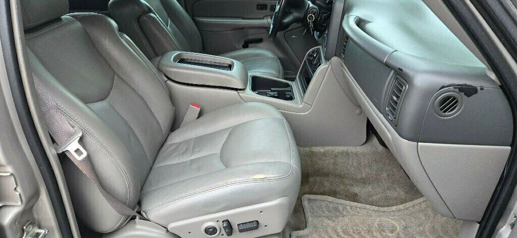 2004 Chevrolet Tahoe 4dr 1500 4WD Z71 - 22999703 - 22