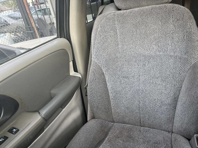 2004 Chevrolet Trailblazer  - 22791470 - 3