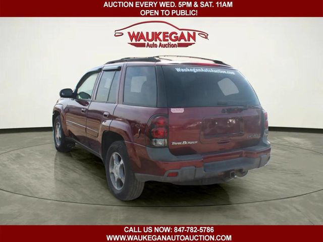 2004 Chevrolet Trailblazer 4dr 4WD LT - 23001764 - 4