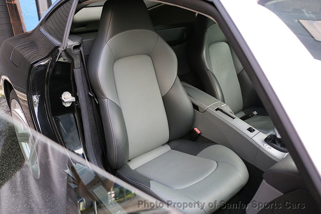 2004 Chrysler Crossfire 2dr Coupe - 23026297 - 24